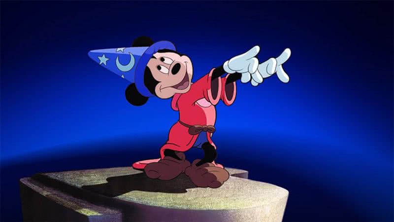 Mickey Mouse em 'Fantasia' - Reprodução/Disney