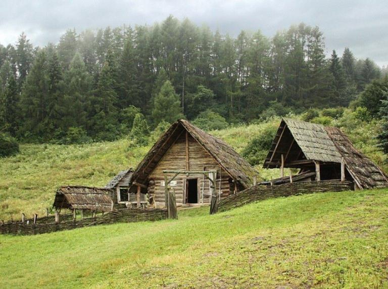 Casas de madeira da civilização Celta