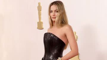 Margot Robbie no tapete vermelho do Oscar 2024 - Mike Coppola/Getty Images