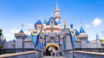 Castelo de A Bela Adormecida na Disneyland - AaronP/Bauer-Griffin/GC Images