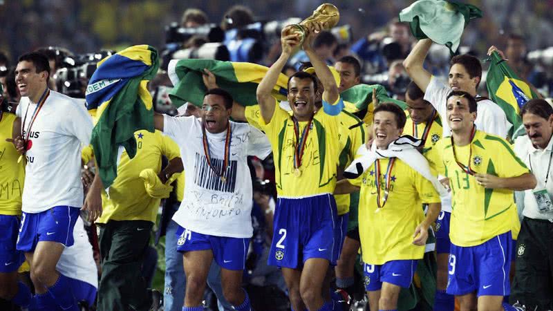 Brasil após a vitória da Copa do Mundo de 2002 - Alex Livesey/Getty Images