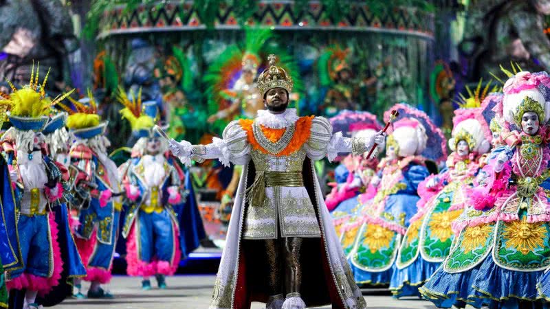 Desfile de da escola Unidos da Vila Isabel no carnaval na Sapucaí em 2019 - Getty Images