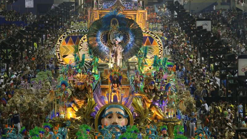 Desfile de carnaval na Sapucaí - Wikimedia Commons