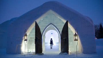 Hotel de gelo "Hotel de Glace", no Canadá - Wikimedia Commons