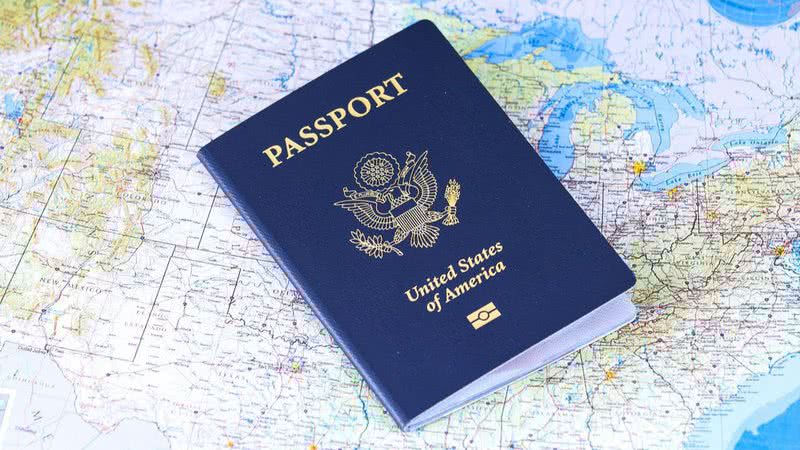 Imagem ilustrativa de um passaporte - Pixabay