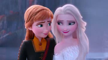 Anna e Elsa em cena de "Frozen 2" - Reprodução/ Disney