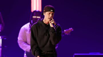 Justin Bieber performando no 64th Annual GRAMMY Awards - Getty Images