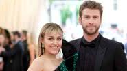 Miley Cyrus e Liam Hemsworth, respectivamente - Getty Images