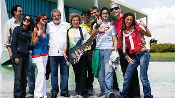 Integrantes do RBD em encontro com o presidente Lula em 2007 - Agência Brasil