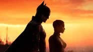 Imagem promocional do Homem-Morcego ao lado da Mulher-Gato para o longa “Batman” - Divulgação/ Warner Bros. Pictures