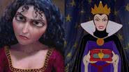Personagens Mamãe Gothel e Rainha Má - Reprodução/Disney
