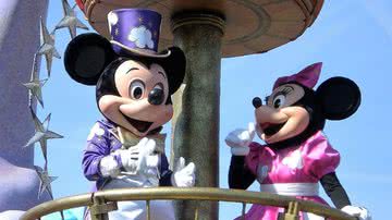 Mickey e Minnie nos parques da Disney - Pixabay