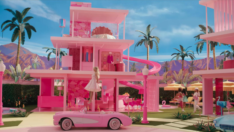 A mansão da Barbie no live-action - Reprodução/ Warner Bros. Pictures