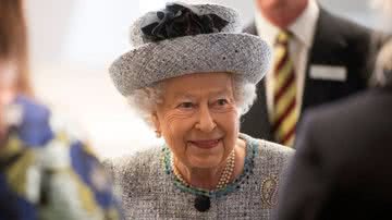 Rainha Elizabeth II no The National Army Museum em 2017 - Getty Images