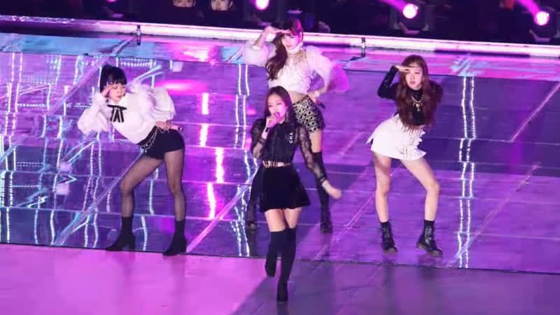 BLACKPINK durante o cover de "So Hot", do grupo feminino de K-pop Wonder Girls - Divulgação/Youtube/Bimong
