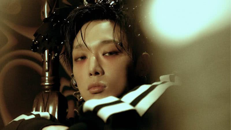 Bobby reveals the real reason the group left YG Entertainment