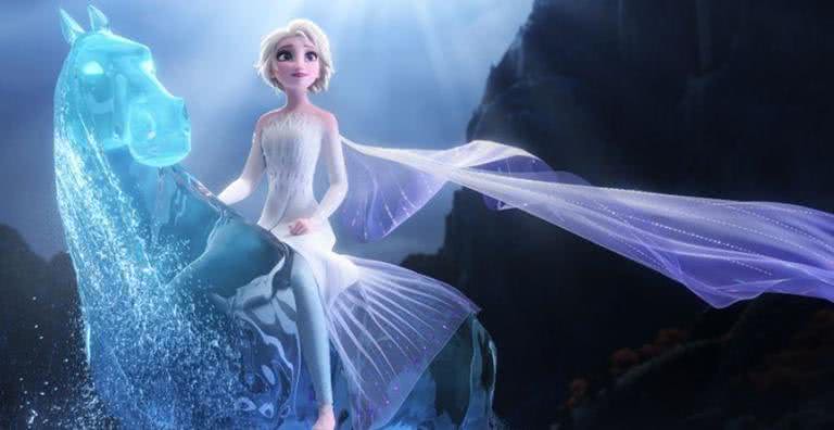 Elsa em cena do filme Frozen 2 (2019) - Divulgação/Disney
