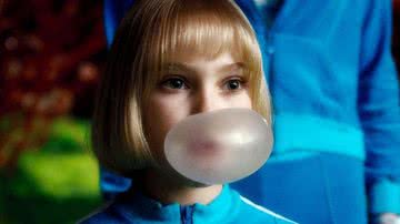 Violet Beauregarde, a garota viciada em chiclete de A Fantástica Fábrica de Chocolate (2005) - Divulgação/Warner Bros. Pictures
