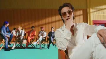 BTS durante o clipe de 'Butter' - Divulgação/BigHit Music