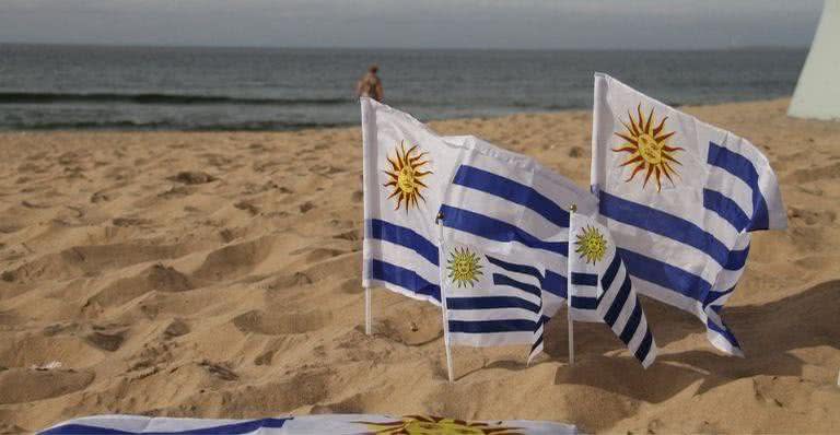 Bandeiras do Uruguai - Pixabay