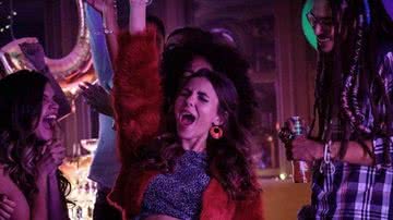 'Esticando a Festa': Victoria Justice precisa corrigir passado em novo filme da Netflix - Divulgação