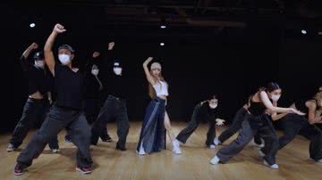 'Money': Lisa divulga coreografia de música solo; confira - Reprodução/Youtube