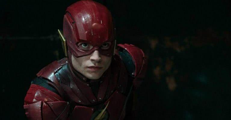 Ezra Miller como o personagem Flash - Divulgação/Warner Bros. Pictures