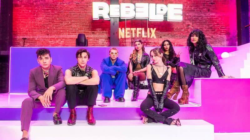 Elenco da nova versão de Rebelde no evento da Netflix - Divulgação/Netflix