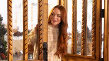 Imagem promocional de Lindsay Lohan em ‘Uma Quedinha de Natal’ - Divulgação/ Netflix
