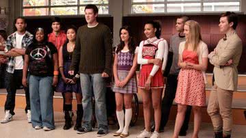 Elenco de 'Glee' em cena da série - Reprodução/ FOX