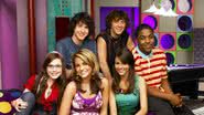 Pôster de 'Zoey 101' - Divulgação/ Nickelodeon
