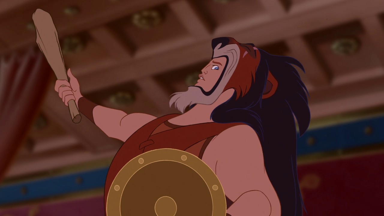 Hércules vestindo a pele do Scar em cena do filme 'Hércules'