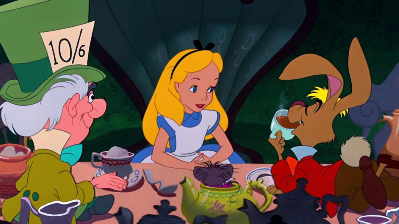 Cena da animação 'Alice no País das Maravilhas'