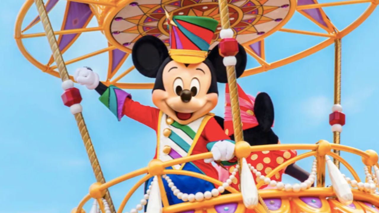 Mickey Mouse nos parques da Disney 