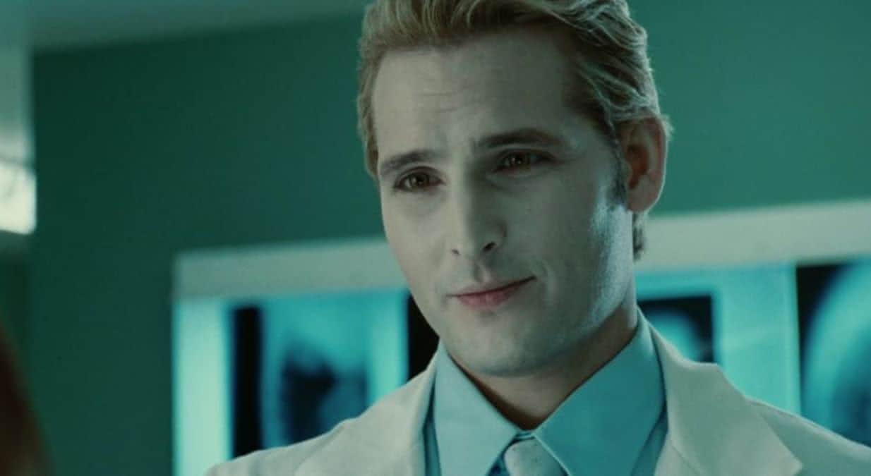 Peter Facinelli como Carlisle Cullen na saga Crepúsculo